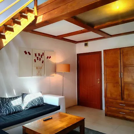 Homely *