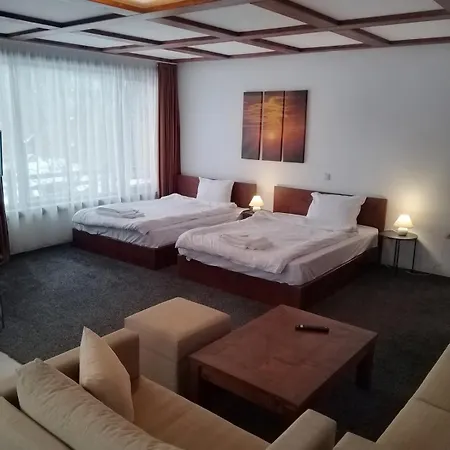 цветелина и митко Tatil Evi Bansko