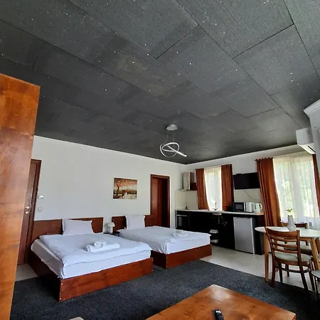 Homely Semesterbostad